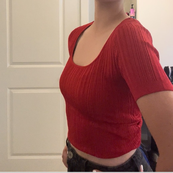 Red Ribbed Square-neck Top! - Picture 3 of 6